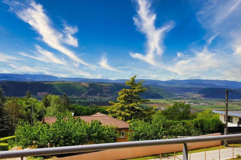 Villa Complete Au Calme Avec Vue Imprenable Beausemblant Luaran gambar