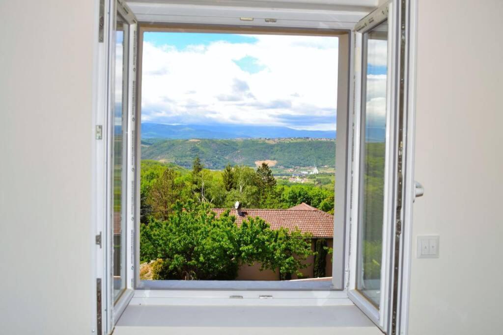Villa Complete Au Calme Avec Vue Imprenable Beausemblant Luaran gambar